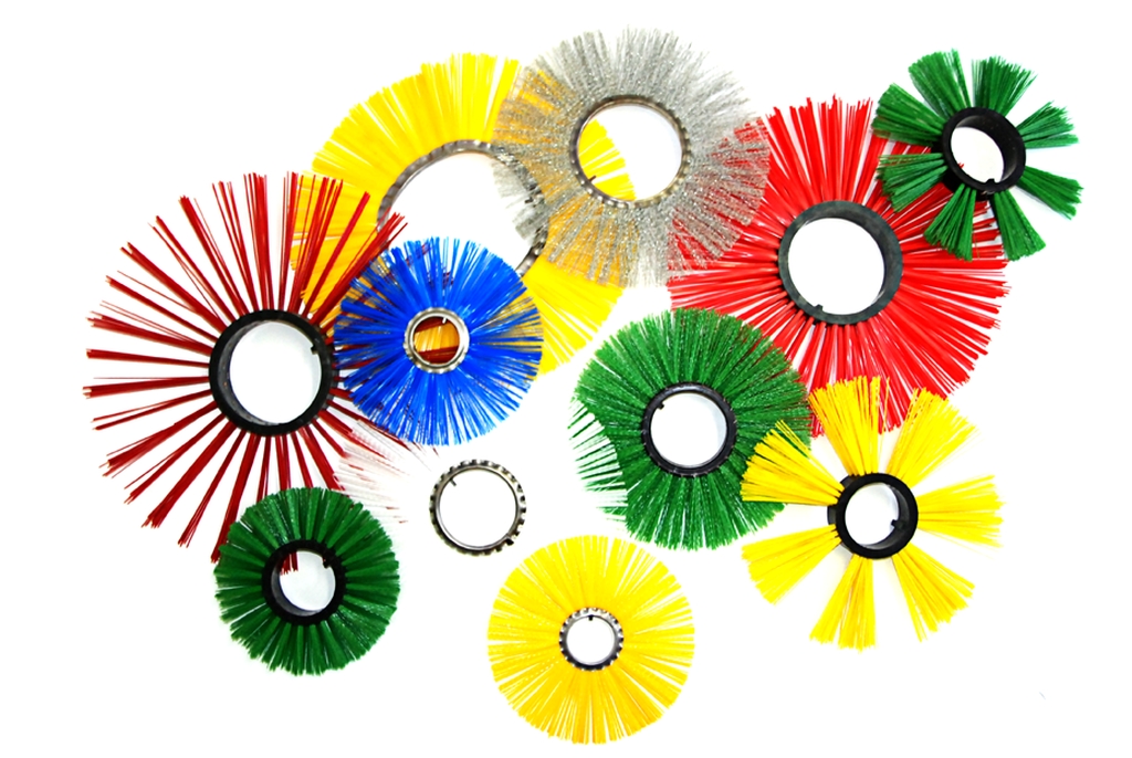 Brush Rings in different colours